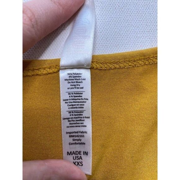 LuLaRoe Solid Mustard Yellow Perfect T Swing Short Sleeve Top sz XXS - Picture 5 of 6